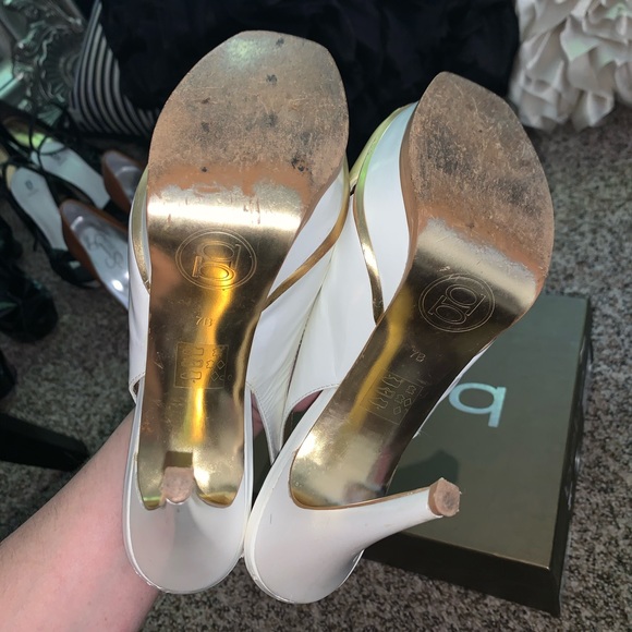 Bebe Zahara White/Yellow Heels - Picture 6 of 6